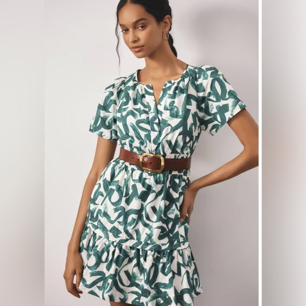 Anthropologie Green and White Abstract Print Mini Somerset